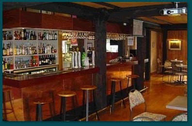 Wobbly Kea Cafe/Bar